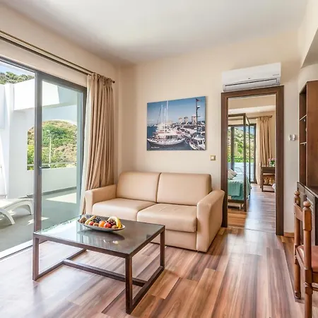 Hotel Ladiko Suites - Ladiko & Anthony Quinn Bay - Faliraki