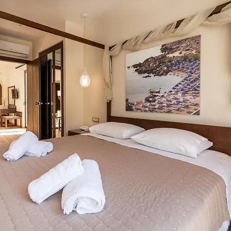 Ladiko Suites - Ladiko & Anthony Quinn Bay - Faliraki 3*