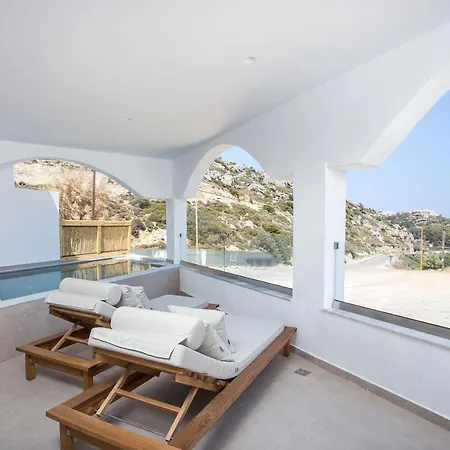 Hotel Ladiko Suites - Ladiko & Anthony Quinn Bay - Faliraki 3*