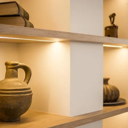 Ladiko - فندق فاليراكي