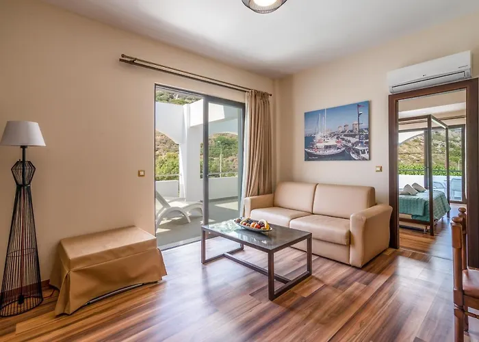 Ladiko - ホテル 3*