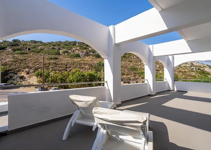 Ladiko - 3* ファリラキ