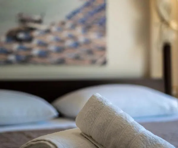 Ladiko - ホテル ファリラキ