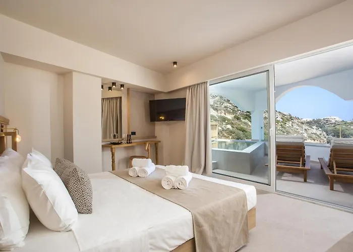 Ladiko - 3* ファリラキ