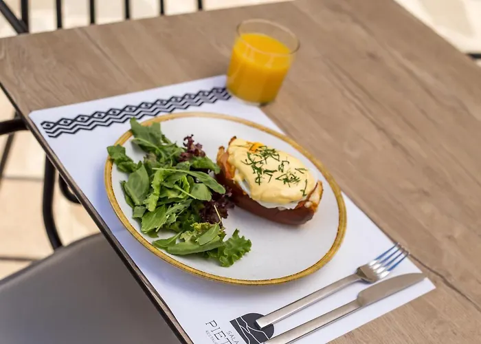 Ladiko - ホテル ファリラキ