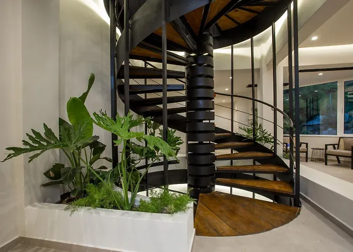 Ladiko - 3* ファリラキ